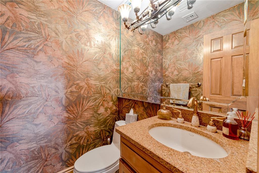 T4 Sunridge Road Champion, PA 15622 - Photo 10 of 25 Gallery Image 10