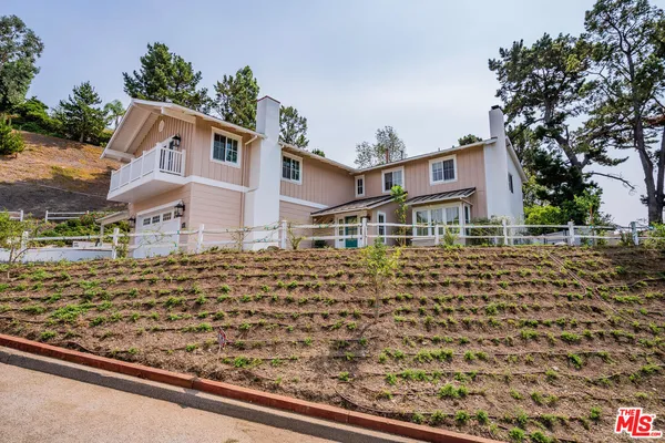 $16,950 | 10821 Savona Road, Los Angeles, CA 90077