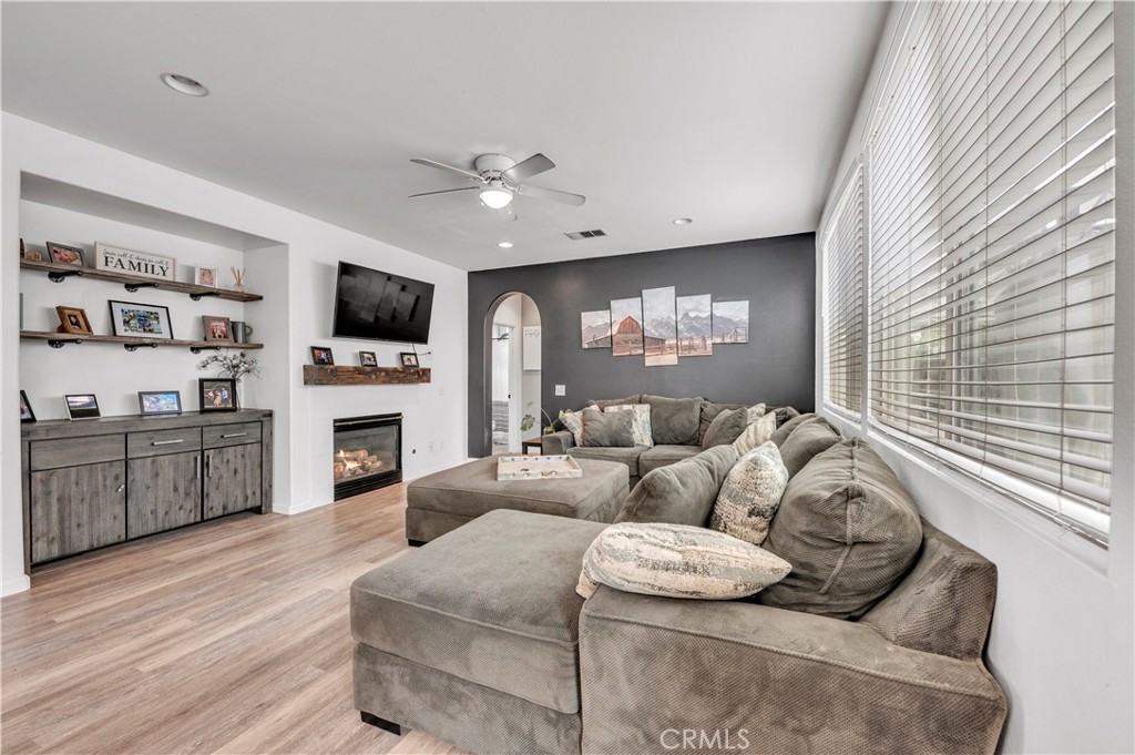 29160 Overboard Drive Romoland, CA 92585 - Photo 20 of 45