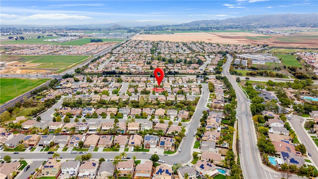 29160 Overboard Drive Romoland, CA 92585 - Photo 7 of 45