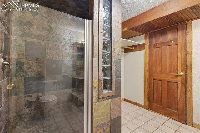 $1,000,000 | 3375 Pinehurst Circle, Colorado Springs, CO 80908