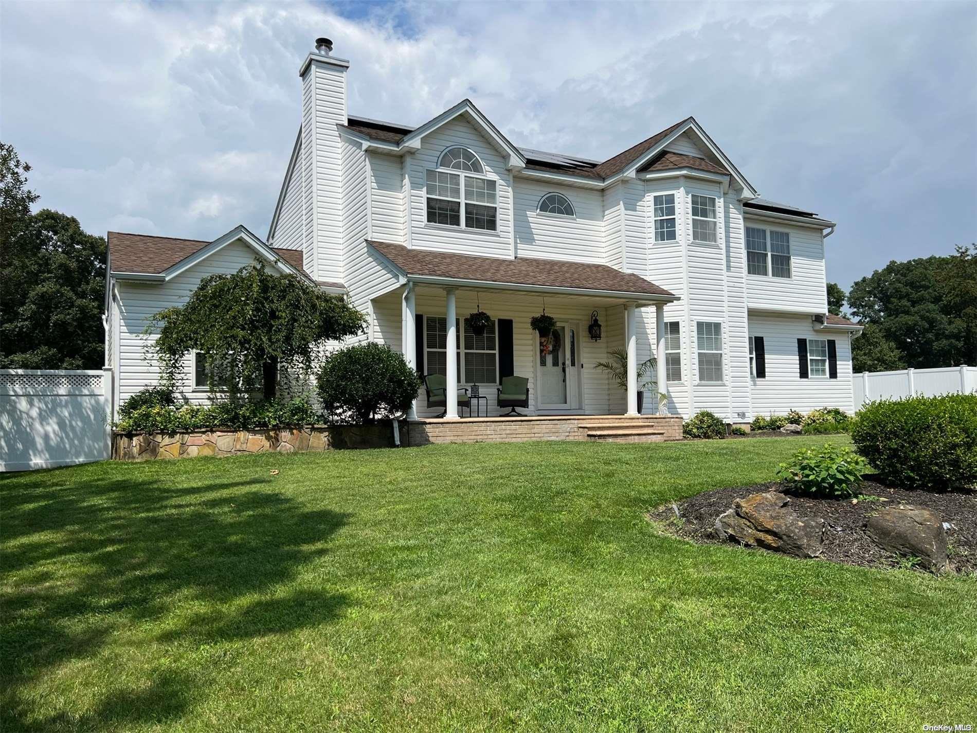 15 Embassy Road Selden, NY 11784 - Photo 1 of 1 Gallery Image 1