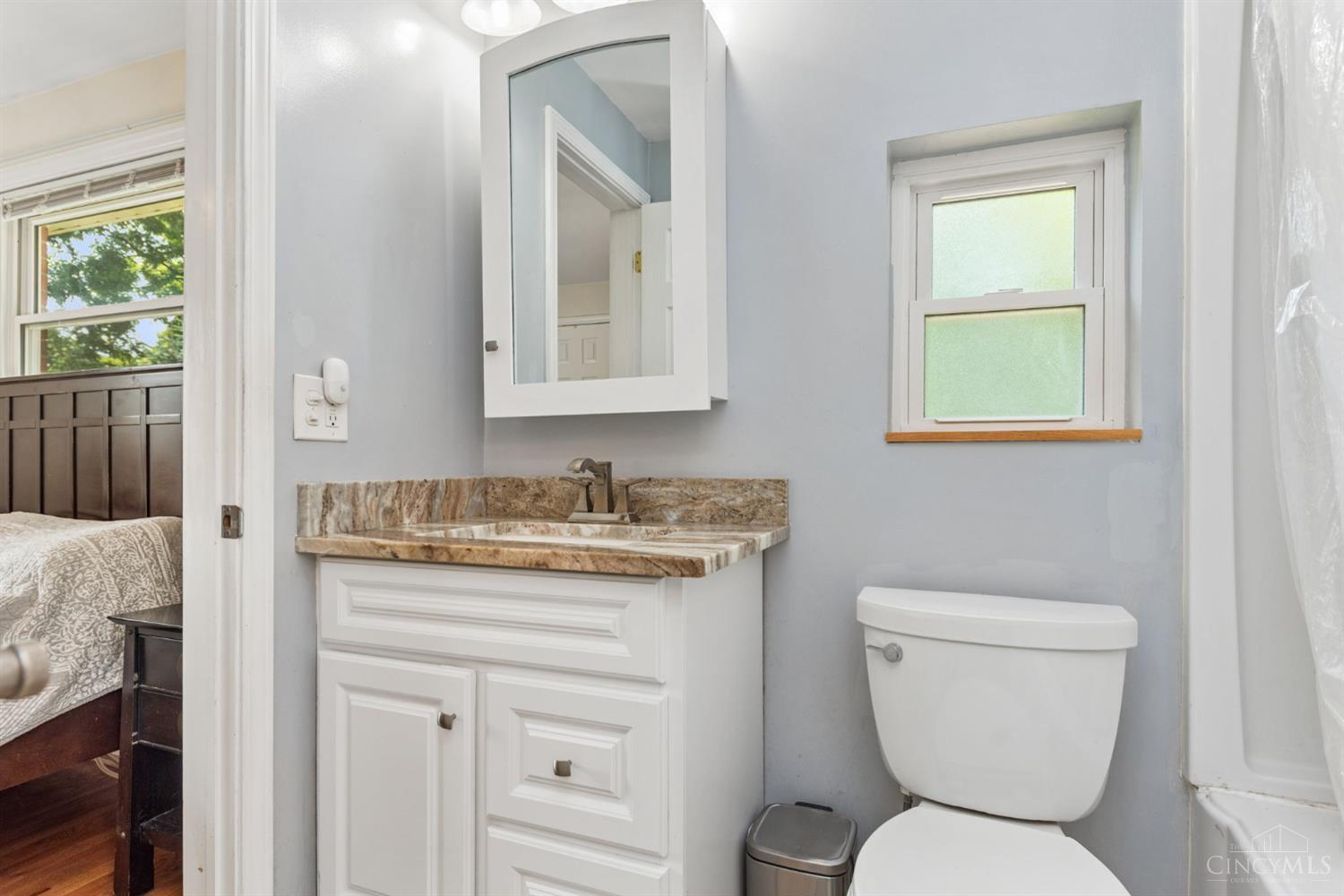 1041 Gaskins Road Cincinnati, OH 45245 - Photo 22 of 39 Gallery Image 22