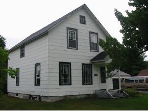 421 Plains Road Pittsford, VT 05763 - Photo 2 of 8
