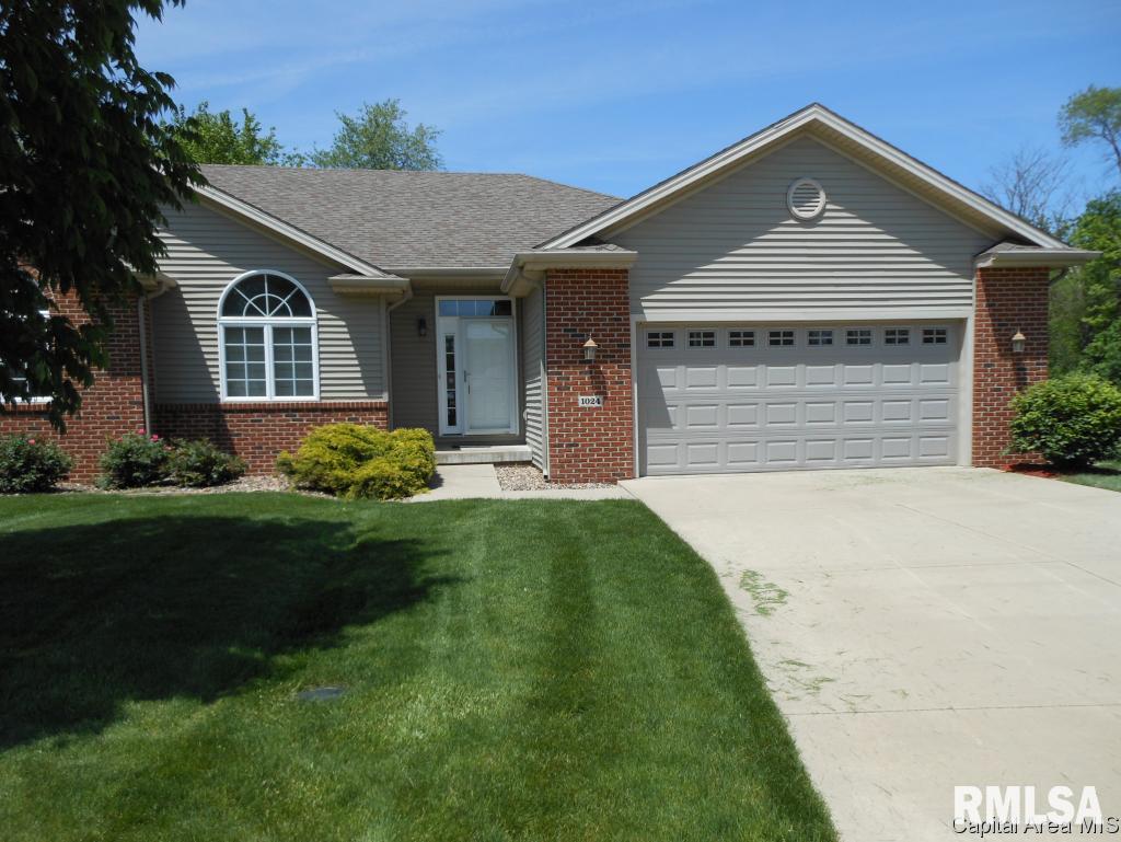 1024 Ravina Drive Chatham, IL 62629 - Photo 1 of 32 Gallery Image 1