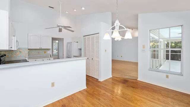 $550,000 | 60 Brampton Lane, Naples, FL 34104