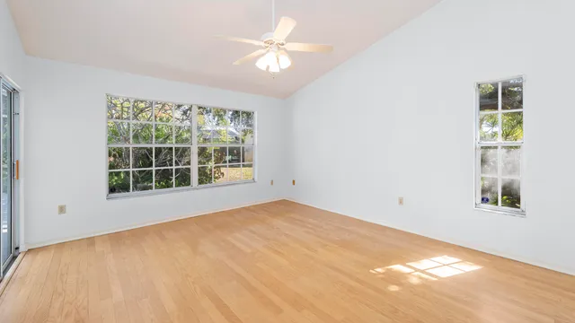 $550,000 | 60 Brampton Lane, Naples, FL 34104