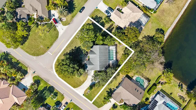 $550,000 | 60 Brampton Lane, Naples, FL 34104