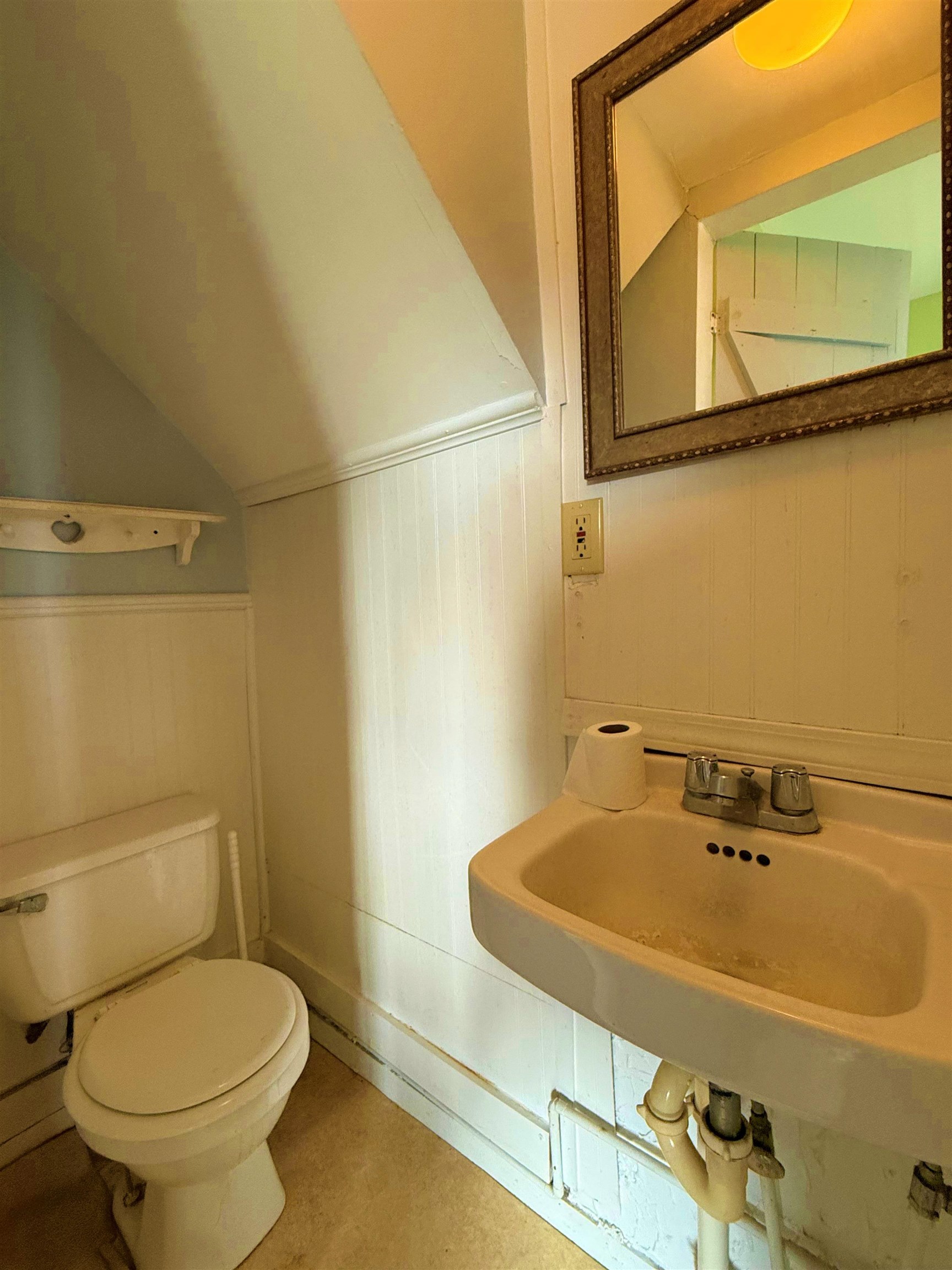 2570 Maple Hill Road Barton, VT 05822 - Photo 10 of 40