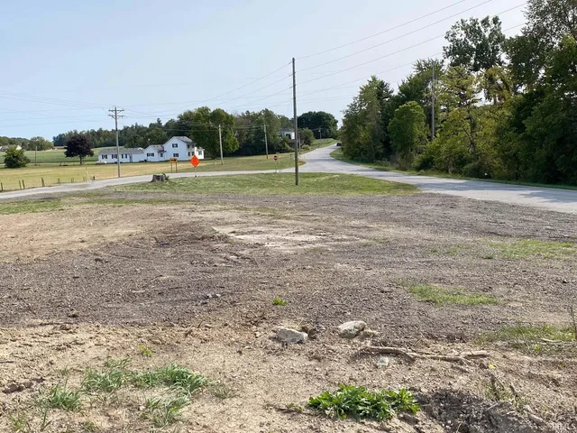 $59,900 | 2520 West Lincolnway, Columbia City, IN 46725