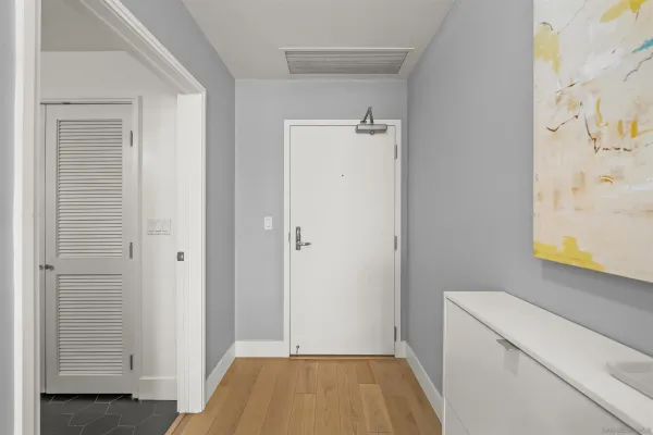 $3,450 | 575 Sixth Avenue, Unit 804, San Diego, CA 92101