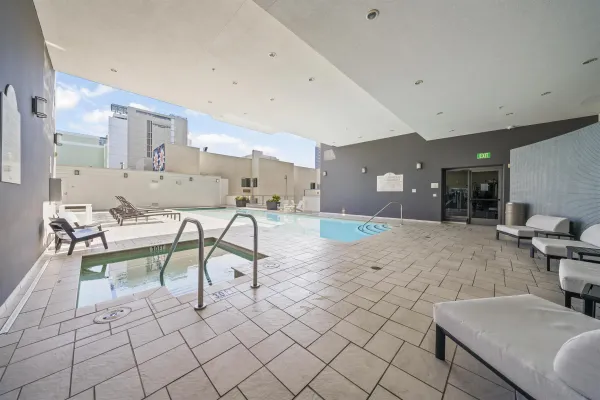 $3,450 | 575 Sixth Avenue, Unit 804, San Diego, CA 92101