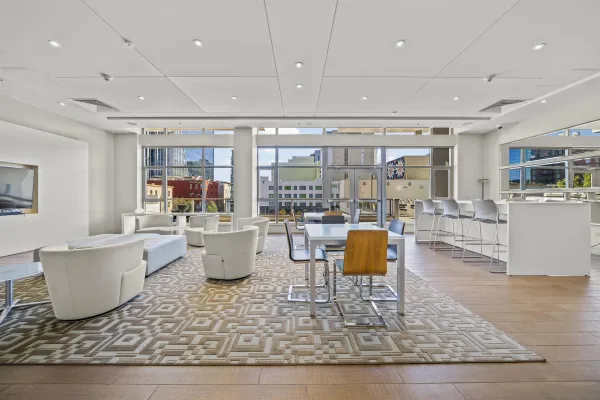 $3,450 | 575 Sixth Avenue, Unit 804, San Diego, CA 92101