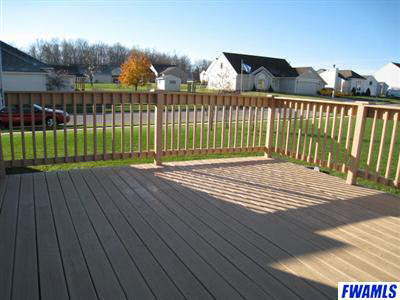 1944 Hunter's Ridge Drive Huntington, IN 46750 - Photo 3 of 26 Gallery Image 3
