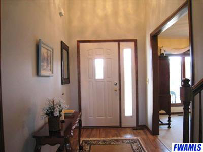 1944 Hunter's Ridge Drive Huntington, IN 46750 - Photo 5 of 26 Gallery Image 5