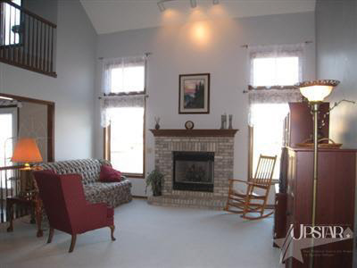 1944 Hunter's Ridge Drive Huntington, IN 46750 - Photo 7 of 26 Gallery Image 7