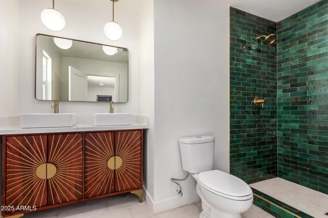 $674,888 | 5724 North 13th Place, Phoenix, AZ 85014