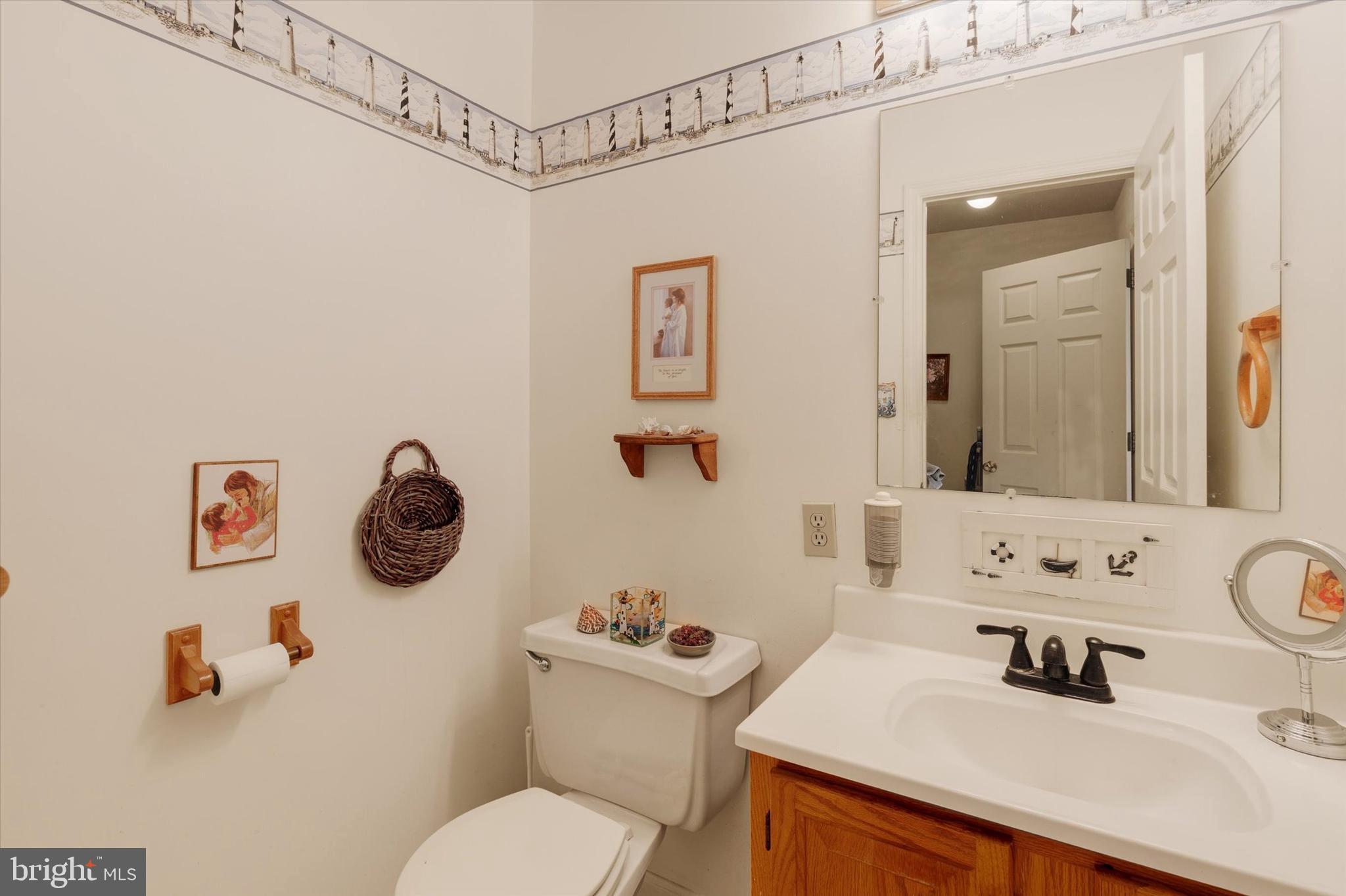 18 Brookview Drive Lititz, PA 17543 - Photo 16 of 26 Powder Room