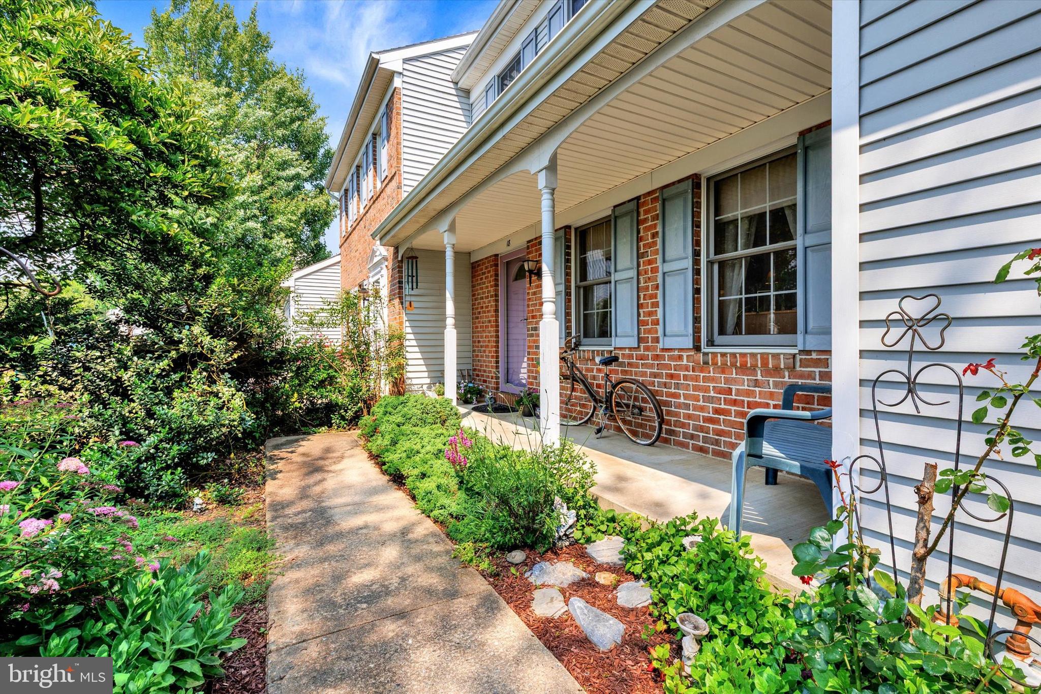 18 Brookview Drive Lititz, PA 17543 - Photo 3 of 26 Great front porch