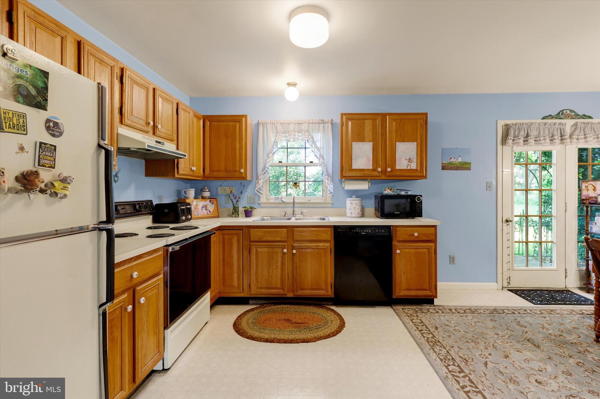 18 Brookview Drive Lititz, PA 17543 - Photo 8 of 26 Gallery Image 8