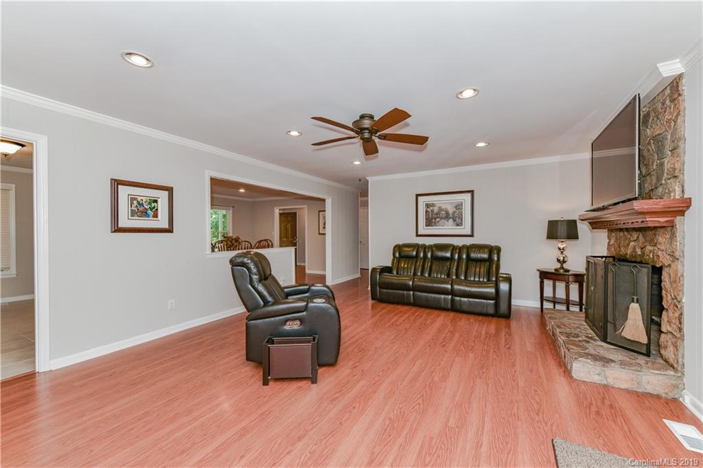 3600 Beulah Church Road Matthews, NC 28104 - Photo 8 of 37