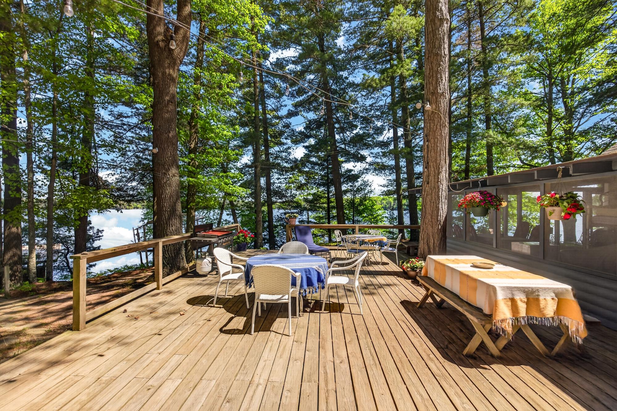 8400 Big Ripley Island Minocqua, WI 54548 - Photo 3 of 41 Gallery Image 3