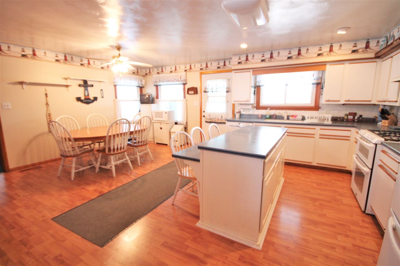 6960 East Harrold Road Churubusco, IN 46723 - Photo 12 of 28 Gallery Image 12