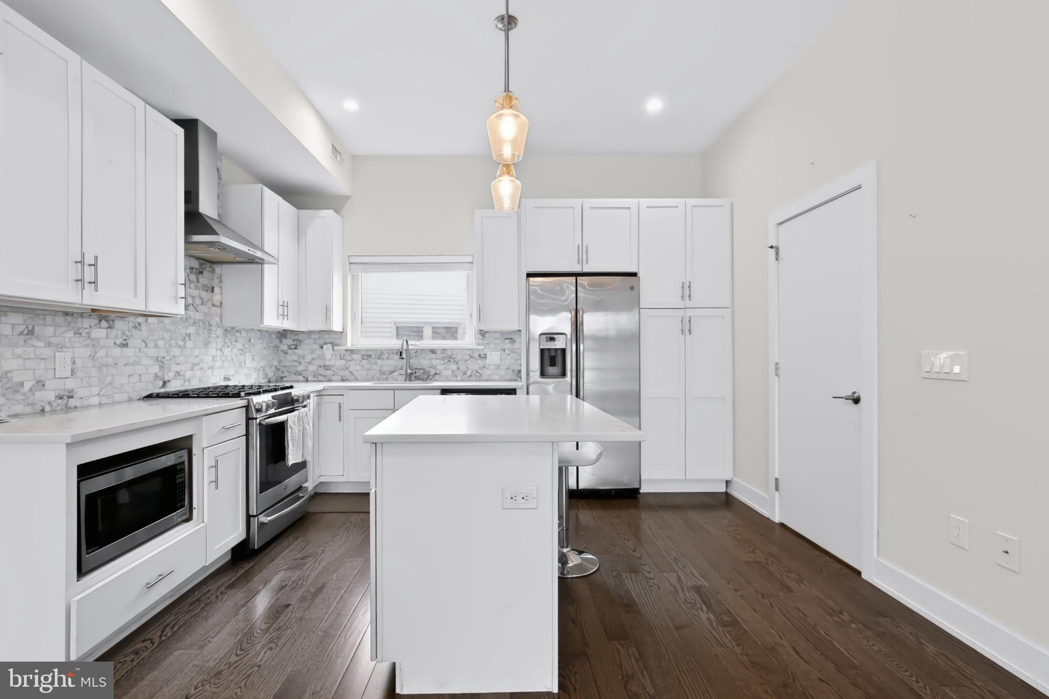 2527 Graduate Square Philadelphia, PA 19146 - Photo 18 of 45 Gallery Image 18