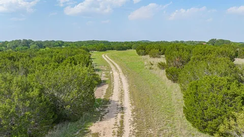 $3,412,500 | 5544 Fm 927 Walnut Springs, Walnut Springs, TX 76690