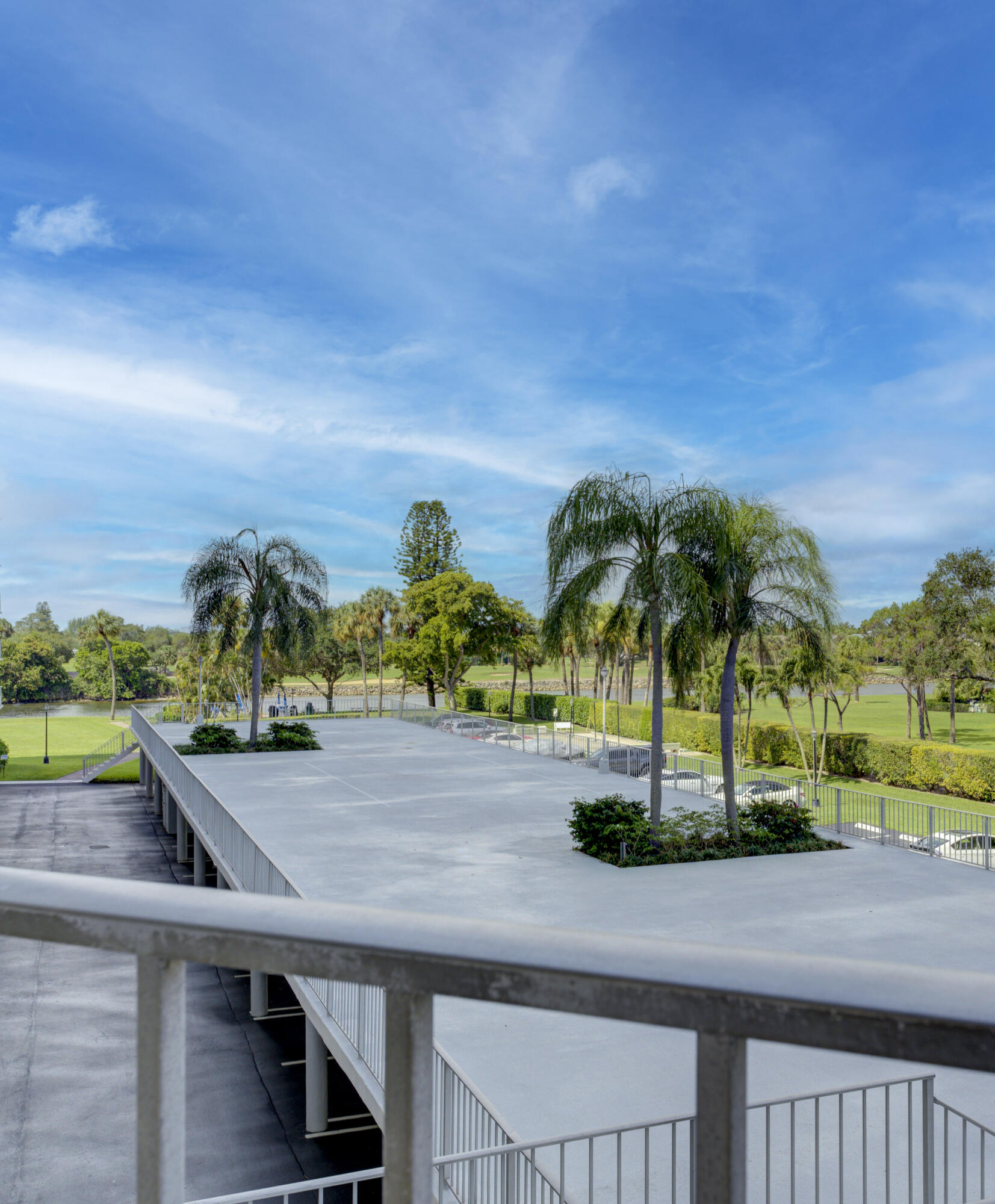 336 Golfview Road, Unit 314 North Palm Beach, FL 33408 - Photo 2 of 16 18_dsc02859_60_61_62_63