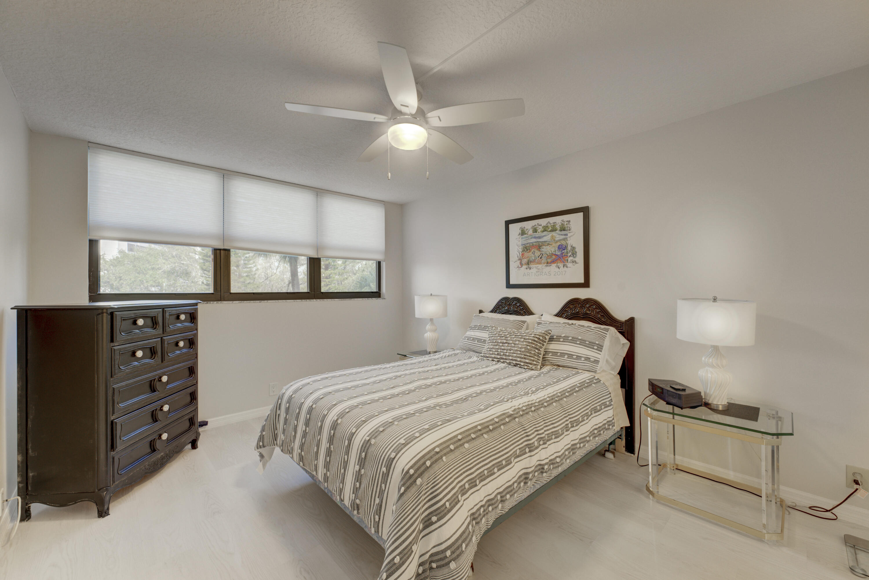 336 Golfview Road, Unit 314 North Palm Beach, FL 33408 - Photo 10 of 16 14_dsc02829_30_31_32_33