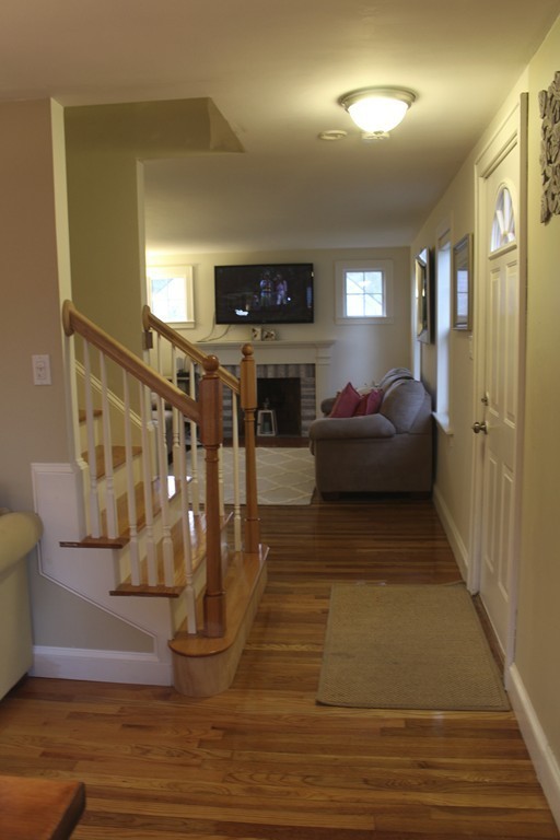 15 Chisholm Road Weymouth, MA 02190 - Photo 6 of 15