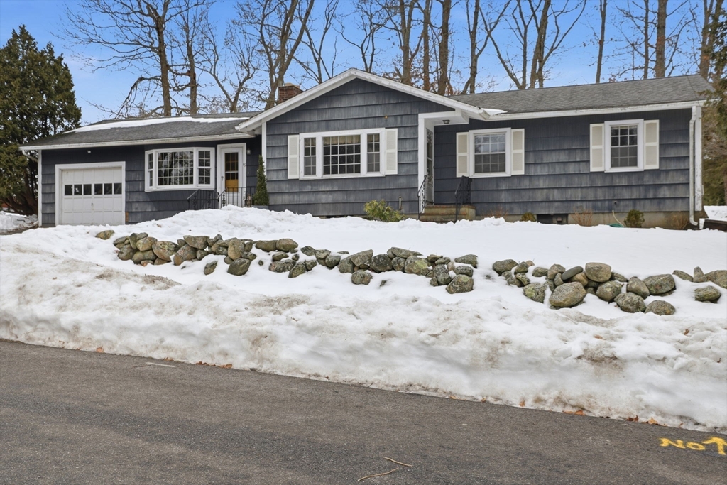 49 Jackson Road Scituate, MA 02066 - Photo 2 of 25