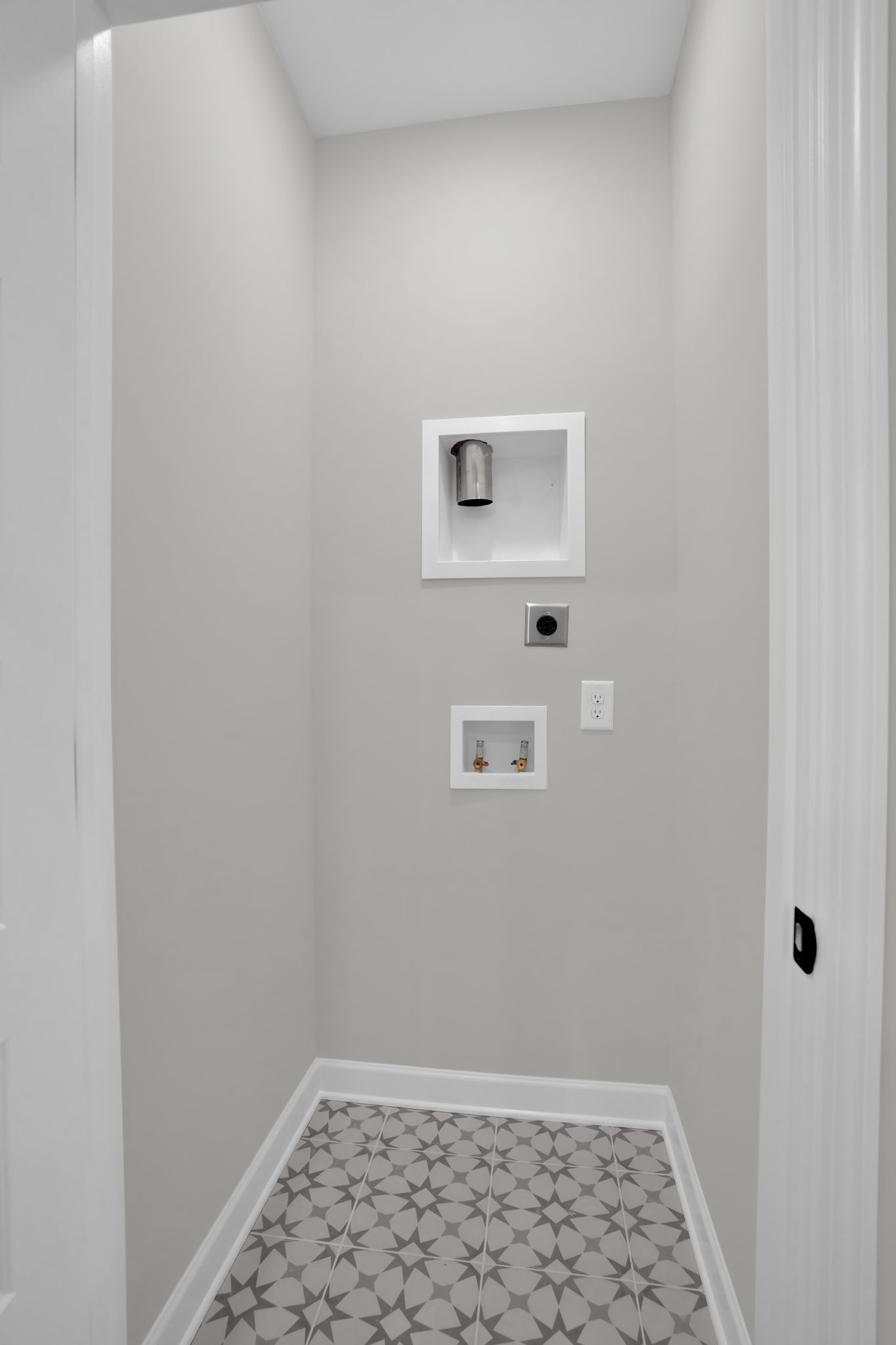 159 Rothwood Pvt Drive Hendersonville, TN 37075 - Photo 11 of 33 a view of a room