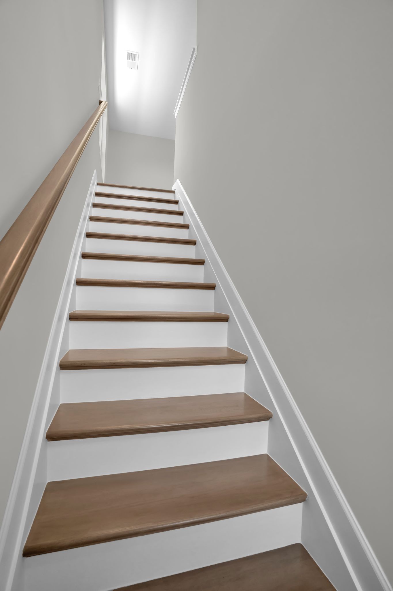 159 Rothwood Pvt Drive Hendersonville, TN 37075 - Photo 20 of 33 a view of entryway