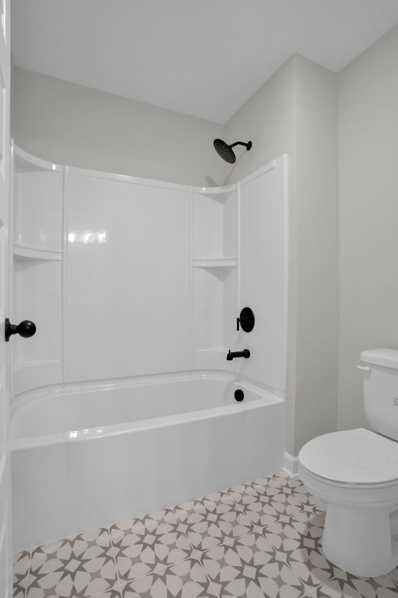 159 Rothwood Pvt Drive Hendersonville, TN 37075 - Photo 28 of 33 a bathroom with a toilet and a shower