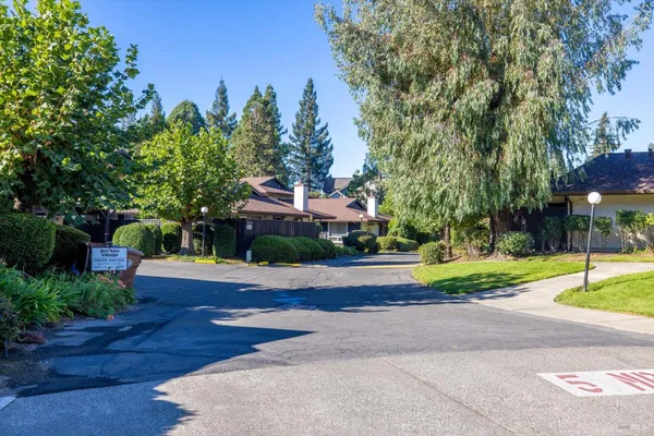 $599,000 | 3429 Willis Drive, Napa, CA 94558