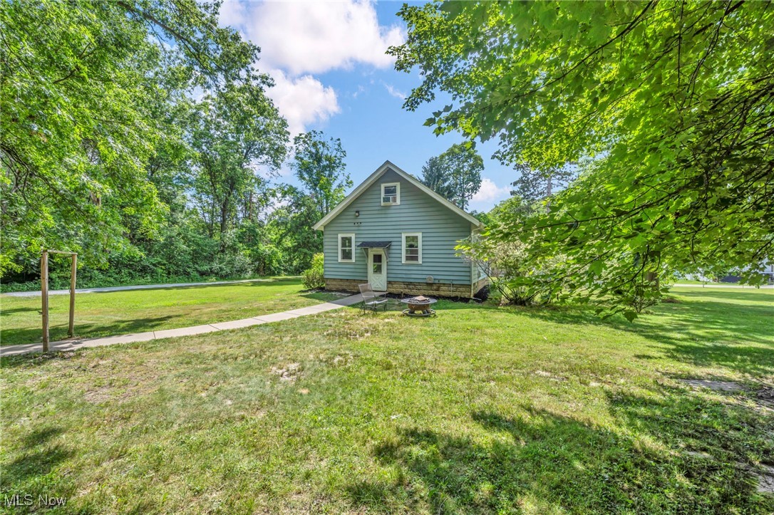 1425 Keefer Road Girard, OH 44420 - Photo 3 of 37 Gallery Image 3
