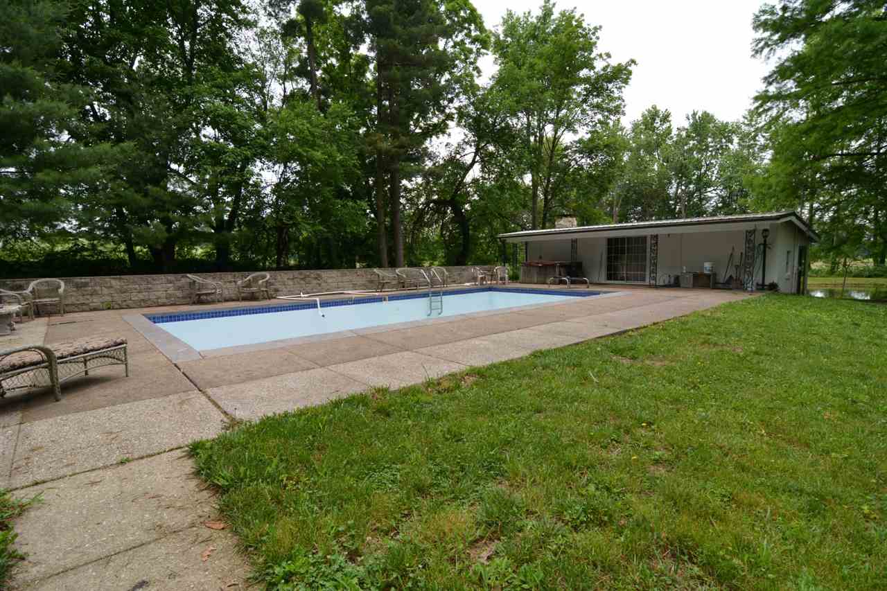 194 North 161 State Road Boonville, IN 47601 - Photo 19 of 32