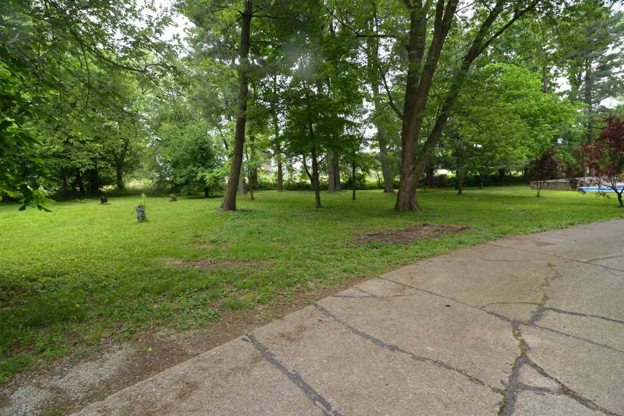 194 North 161 State Road Boonville, IN 47601 - Photo 28 of 32
