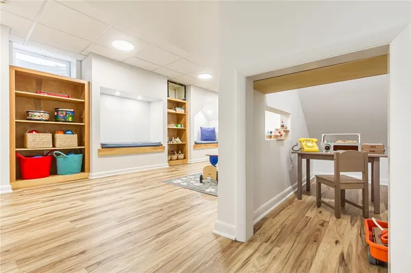 $596,000 | 7 Falconbridge Drive, Pittsford, NY 14534