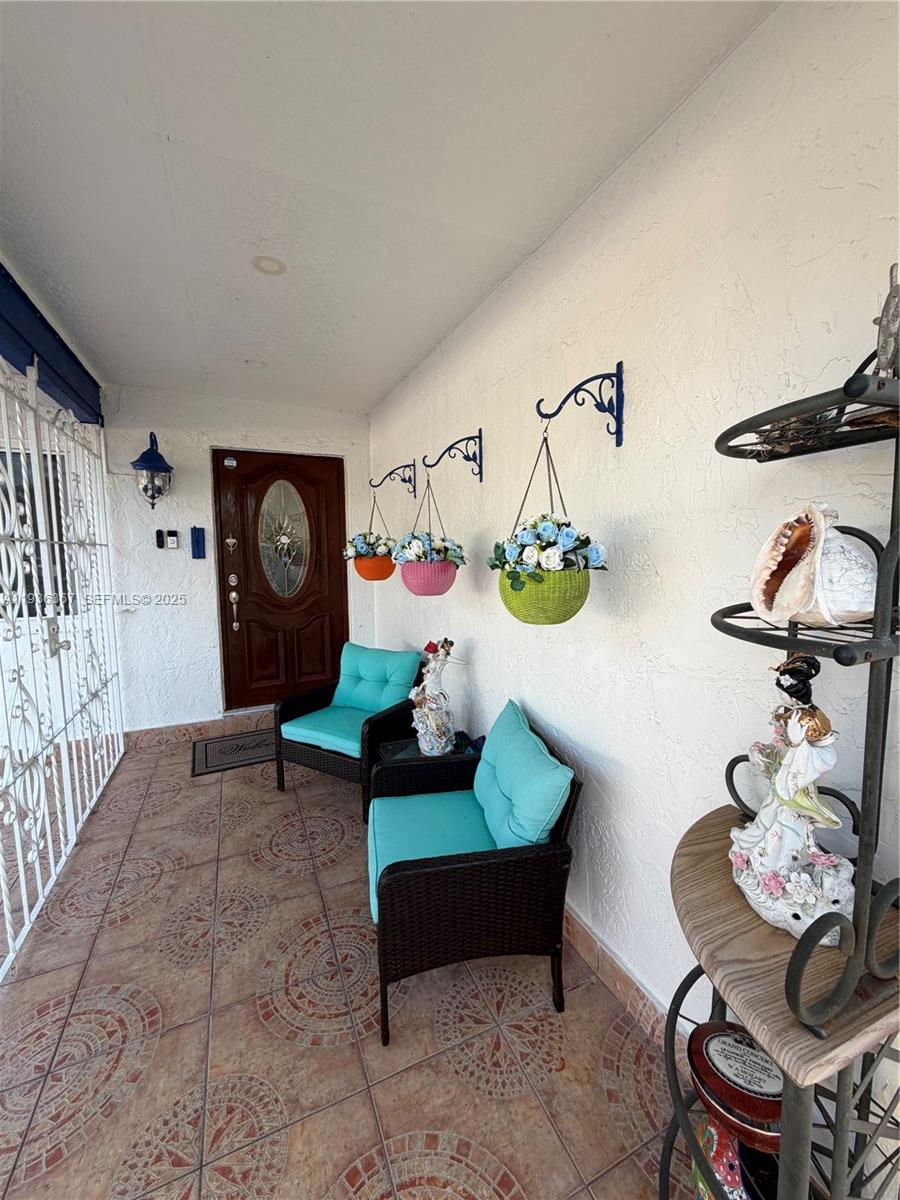 15022 Southwest 67th Lane Miami, FL 33193 - Photo 3 of 34