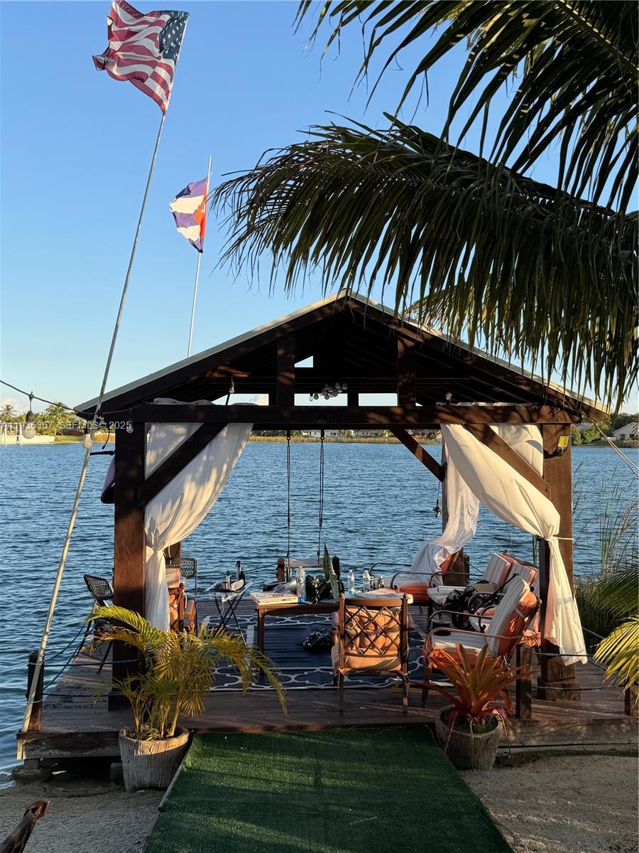 15022 Southwest 67th Lane Miami, FL 33193 - Photo 10 of 34