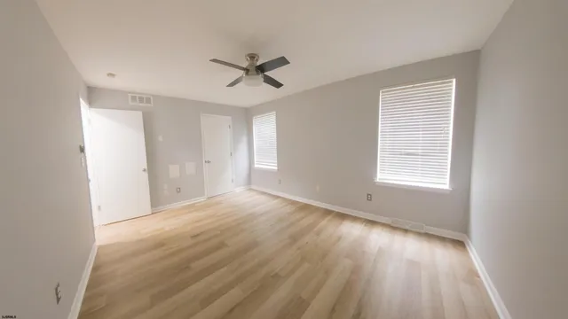 $187,900 | 2 Oyster Bay Road, Unit 2D, Absecon, NJ 08205