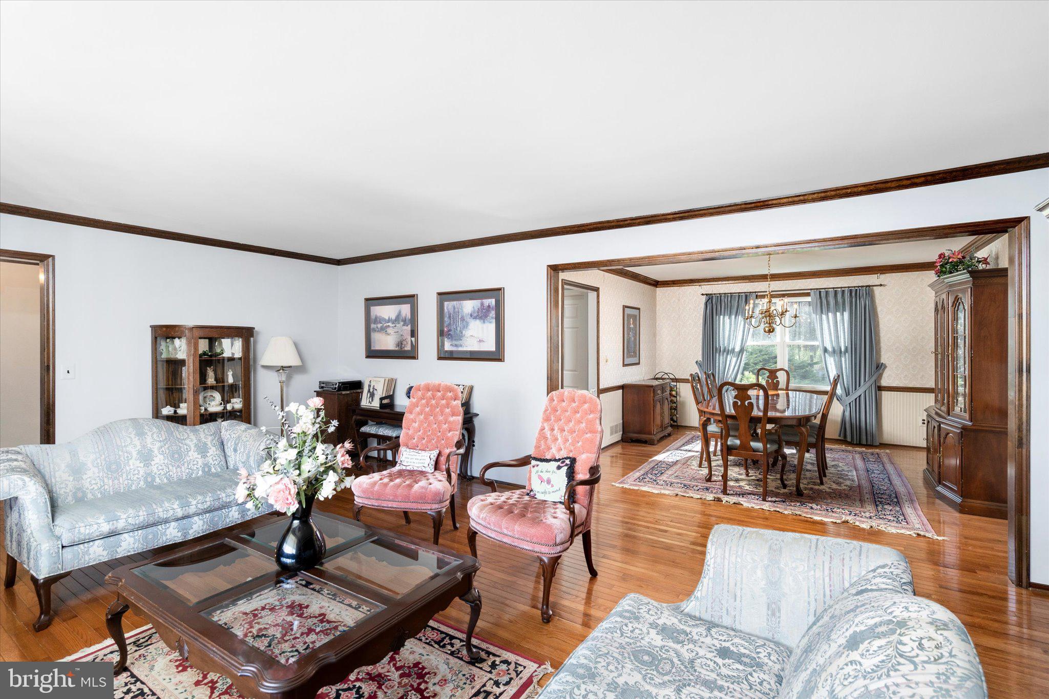 95 Peter Rafferty Drive Hamilton, NJ 08690 - Photo 8 of 34