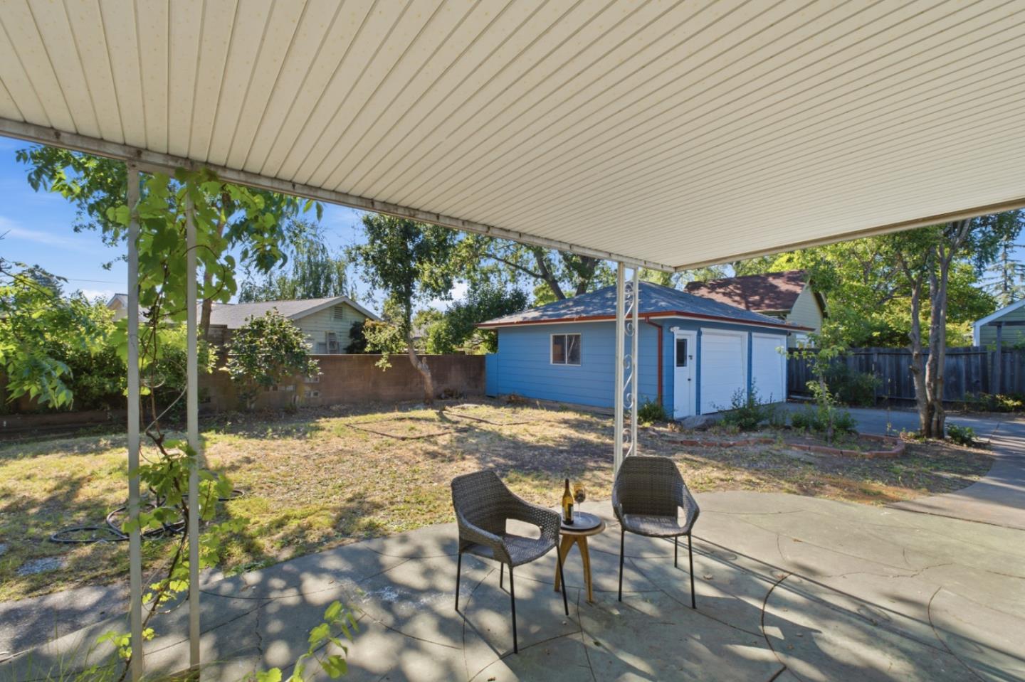 2111 Orchard Street Santa Rosa, CA 95404 - Photo 8 of 40