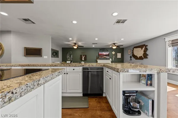 $785,000 | 4240 Mills Street, Logandale, NV 89021