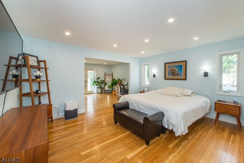 32 Cutler Road Morris Plains, NJ 07950 - Photo 15 of 35