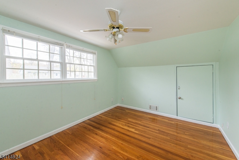 32 Cutler Road Morris Plains, NJ 07950 - Photo 26 of 35