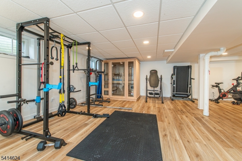 32 Cutler Road Morris Plains, NJ 07950 - Photo 28 of 35